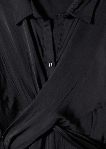MANGO Sukienka koszulowa 'Oso' w kolorze czarny