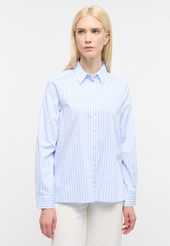 ETERNA Blouse in Blauw: voorkant