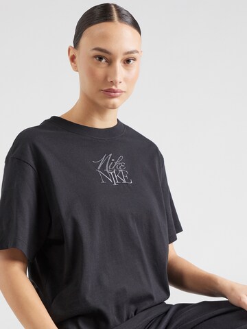 Nike Sportswear T-Shirt in Schwarz