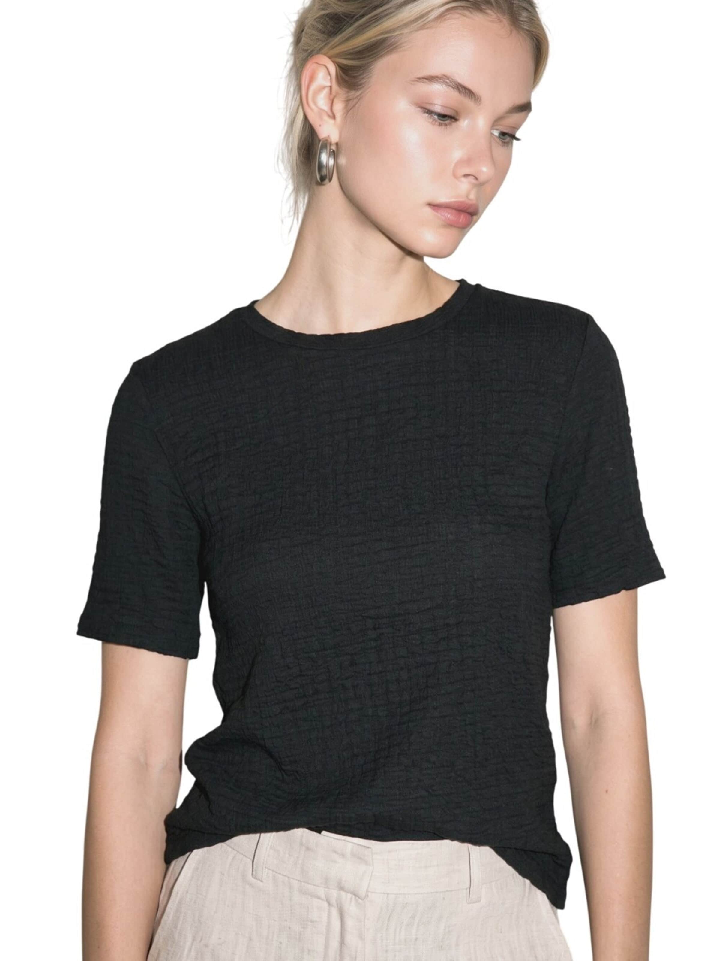 Alexa Dash Shirt‌‌‌‌‌‌‌‌ in Schwarz