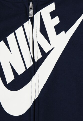 Nike Sportswear Set in Blau