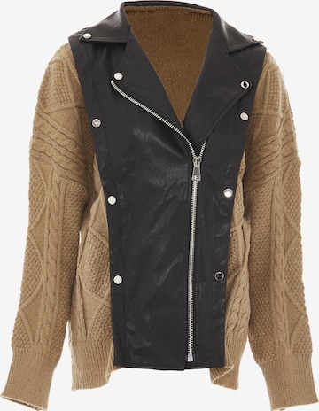 NAEMI Strickjacke in Braun: Vorderseite