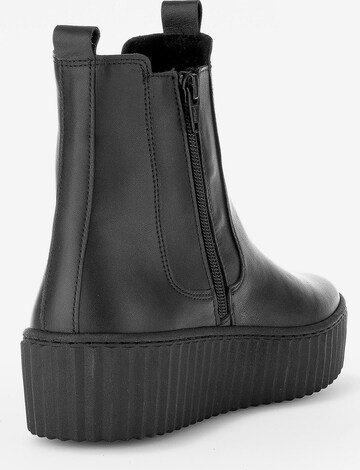 GABOR Chelsea Boots in Schwarz