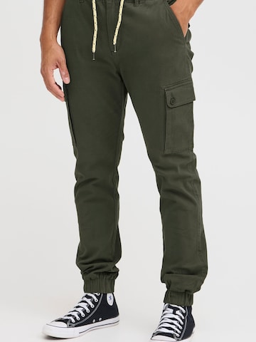 Tapered Pantaloni cargo 'Sellini' di BLEND in verde