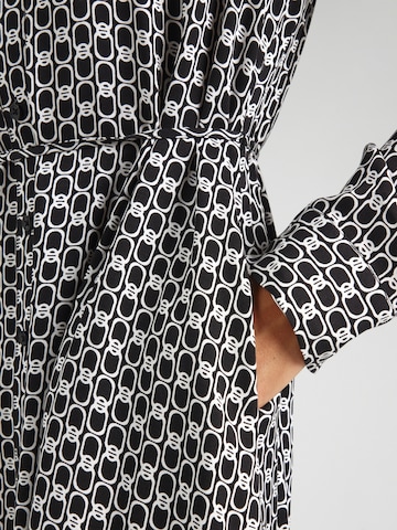Robe-chemise COMMA en noir