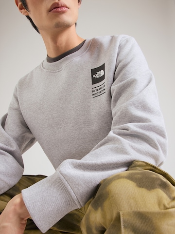 THE NORTH FACE Bluzka sportowa 'CELEBRATION' w kolorze szary