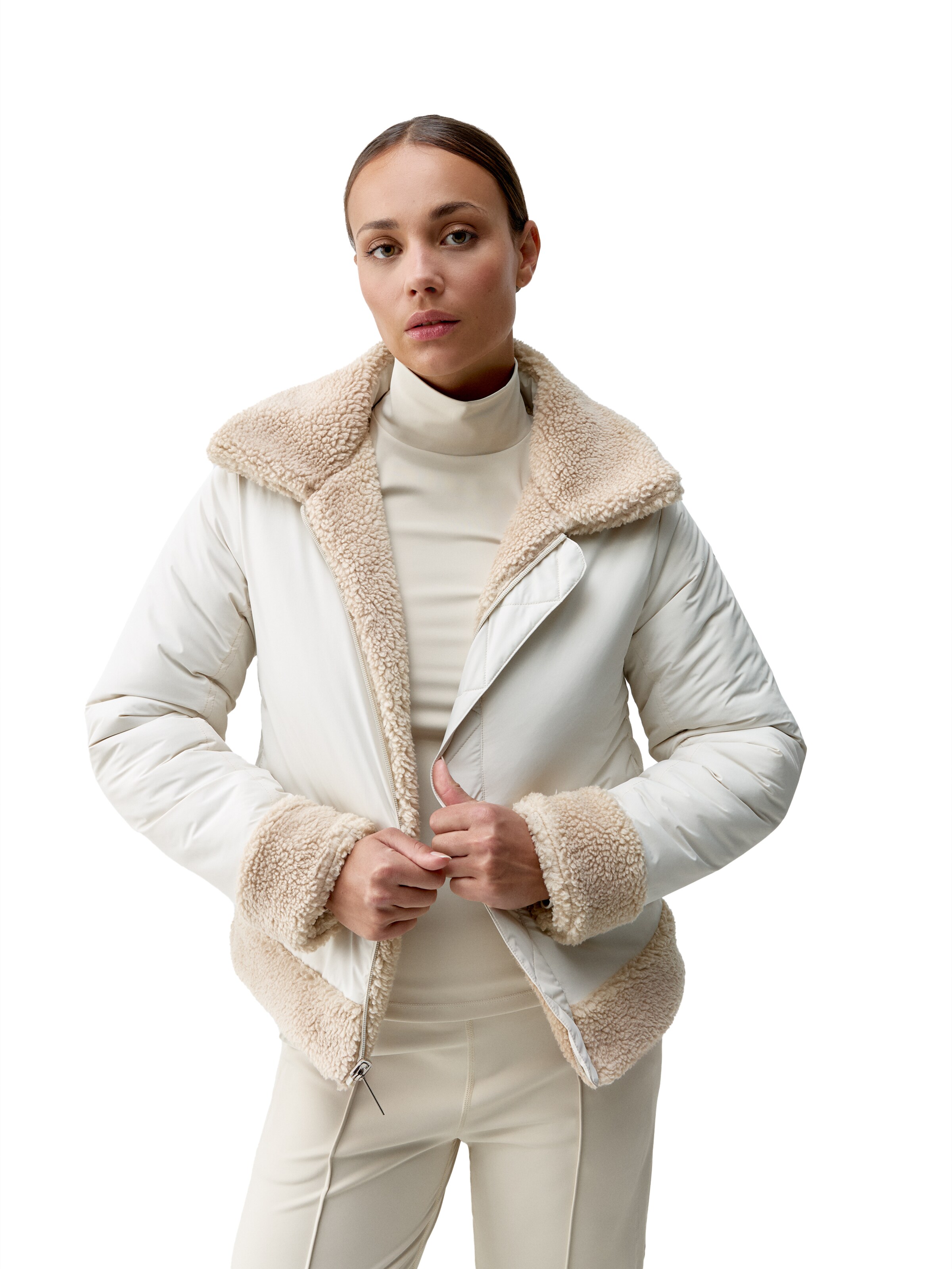 Born Living Yoga Winterjas 'Umiko' in Beige: voorkant