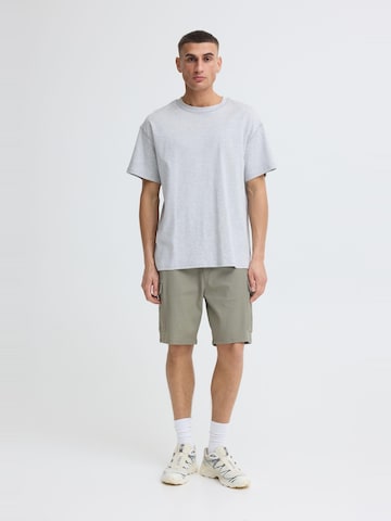 !Solid - regular Pantalón cargo ' SDMohan Stretch ' en verde