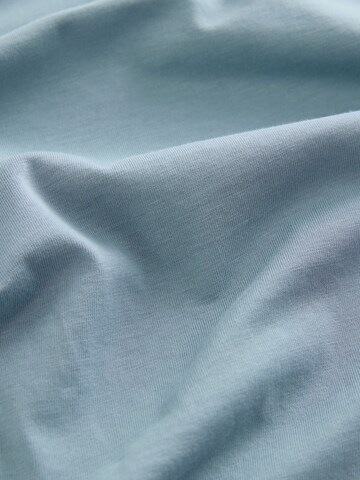 Tricou de la Next pe albastru