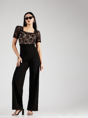 Tuta jumpsuit di Lipsy in nero