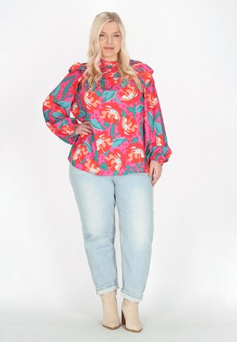 IZIA - Blusa en rosa