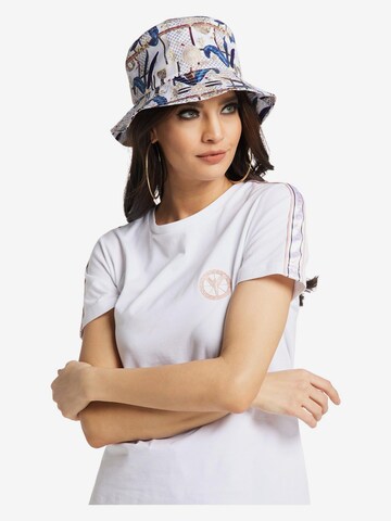 Carlo Colucci Hat in White: front