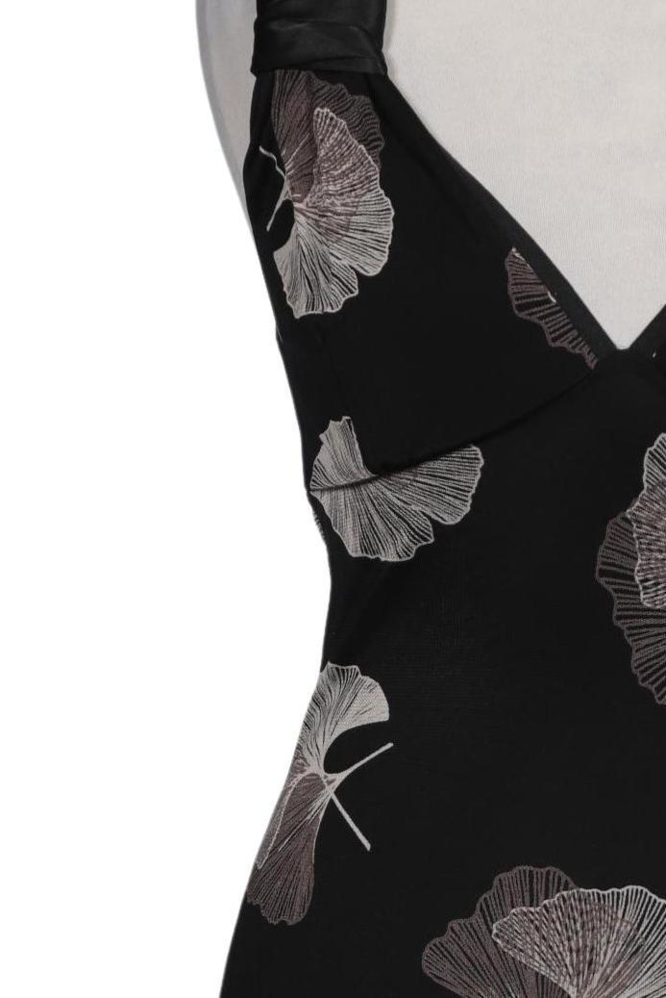 Ana Alcazar Dress in S in Black