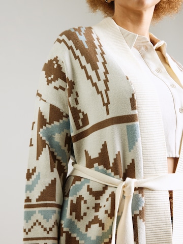 ONLY Carmakoma Knit Cardigan in Beige