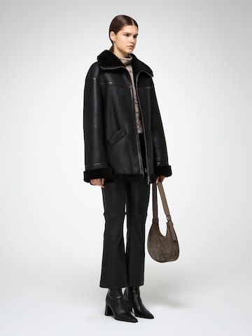 V S P Winter Coat 'Dina' in Black
