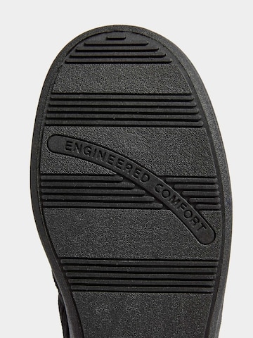 Pantoufle Marks & Spencer en noir