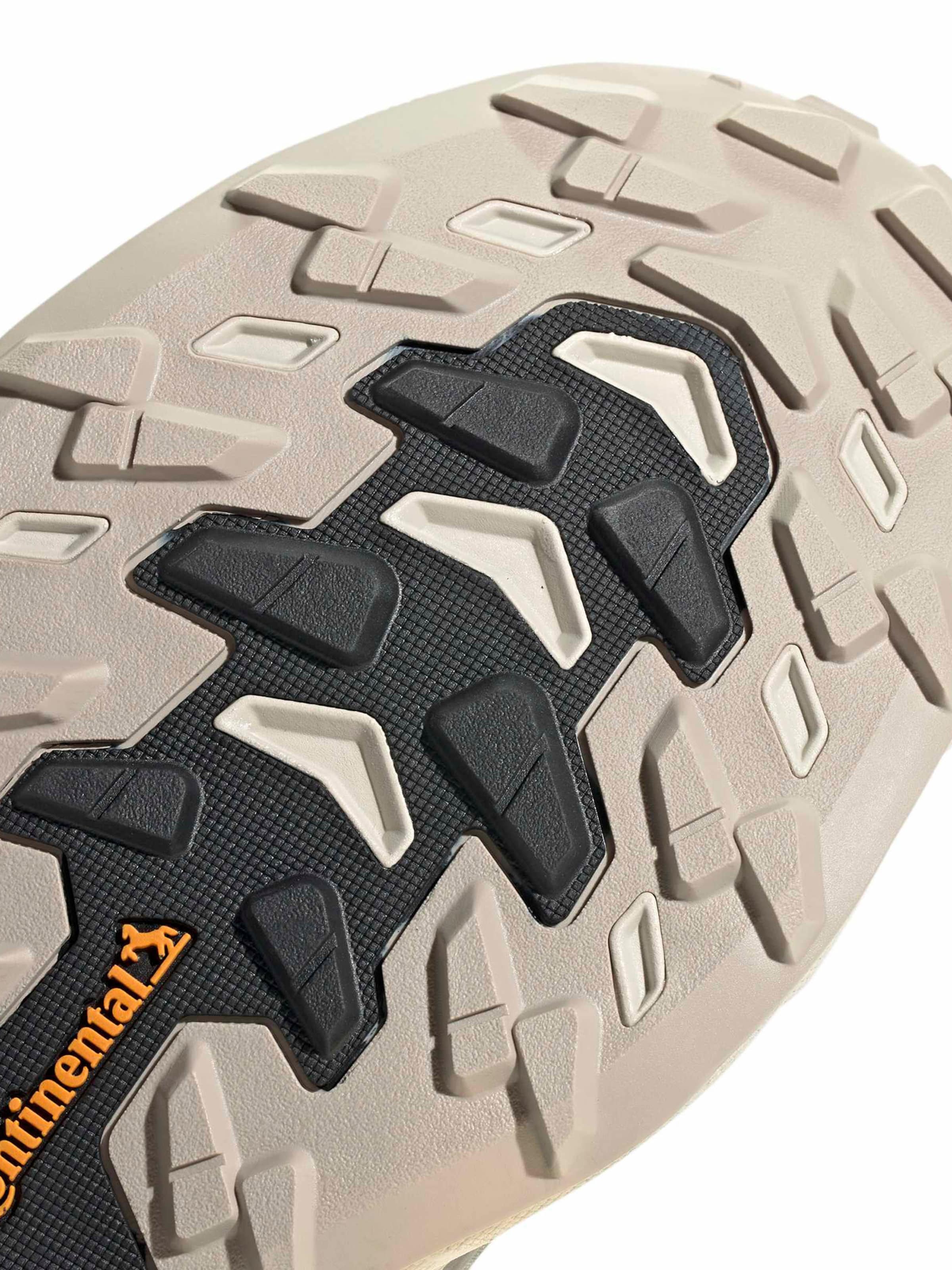 Scarpa sportiva di ADIDAS TERREX in beige