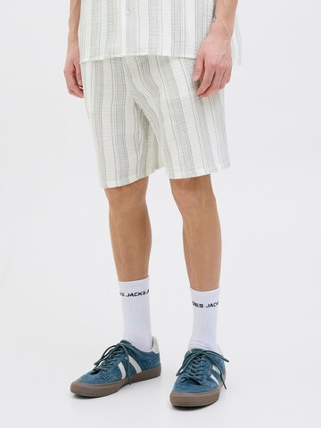 JACK & JONES Regular Trousers in Grey: front