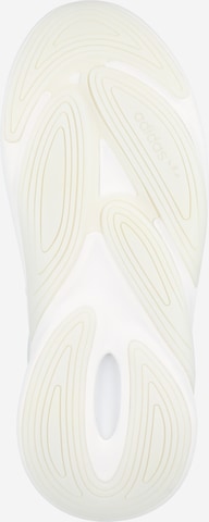 Baskets basses 'OZELIA' ADIDAS ORIGINALS en blanc