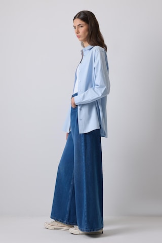Touche Prive Wide leg Jeans in Blue