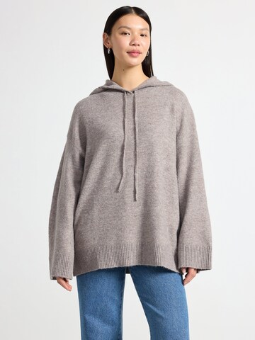 Lindex Sweater 'Margret' in Brown: front