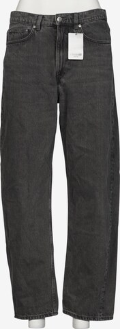 Arket Jeans in 32 in Grey: front