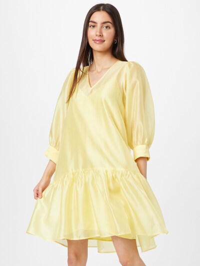 Rochie de cocktail 'Ventura' JUST FEMALE pe galben, Vizualizare model
