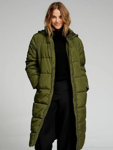 TEESHOPPEN Winterjas ' Rebecca ' in Groen: voorkant