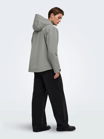 Only & Sons - Chaqueta funcional 'ONSRaz' en gris