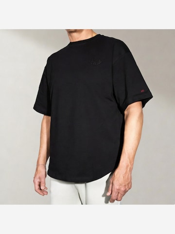 Maglia funzionale 'Form Tee' di Muscle Up in nero