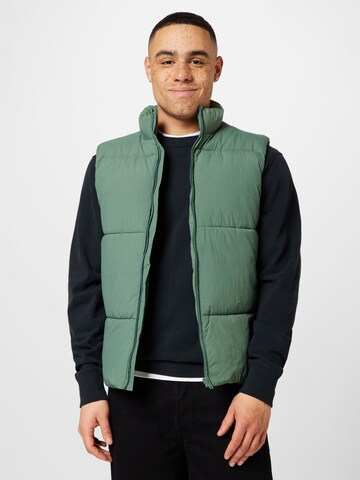 River Island Vest in Green: front