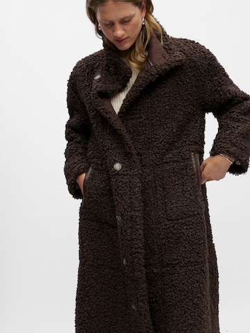 OBJECT Wintermantel 'OBJOAKLYN' in Bruin