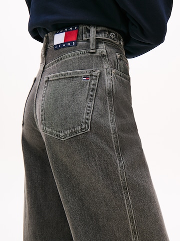 Tommy Jeans Wide leg Jeans 'CLAIRE' in Grey