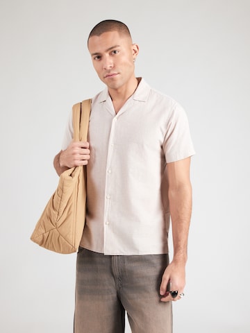 JJ Rebel Средняя посадка Рубашка 'JREBMOSS SUNNY' в Бежевый: спереди