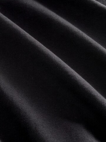 T-shirt Next en noir