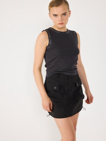Haut No Matter What en gris