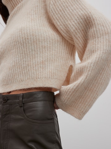 EDITED Sweater 'Annabelle' in Beige