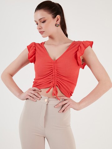 LELA Shirt in Rood: voorkant