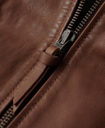 Superdry Between-Season Jacket '70er-Jahre' in Brown