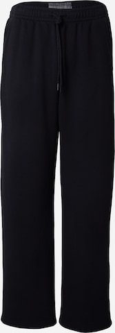 Abercrombie & FitchBaggy Hlače 'ESSENTIAL' - crna boja: prednji dio