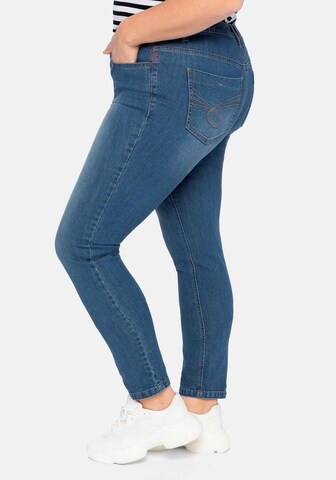 Skinny Jeans di SHEEGO in blu
