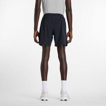 new balance - Regular Calças de desporto 'RC Essential Short 7"' em preto