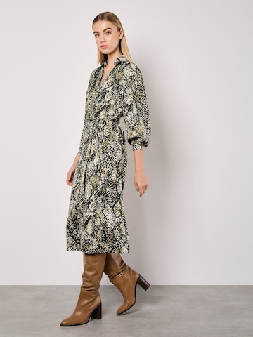 Apricot Dress ' ' in Green: front