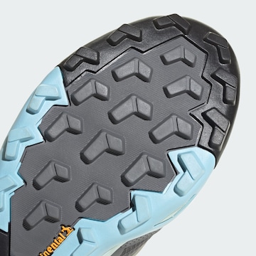 Scarpa bassa 'Skychaser' di ADIDAS TERREX in grigio