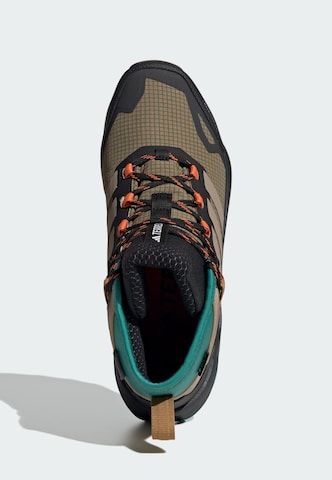 ADIDAS TERREX Boots 'Skychaser Ax5' in Bruin