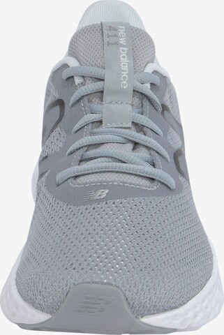 Chaussure de course '411' new balance en gris