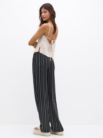 Pull&Bear Wide leg Trousers in Black