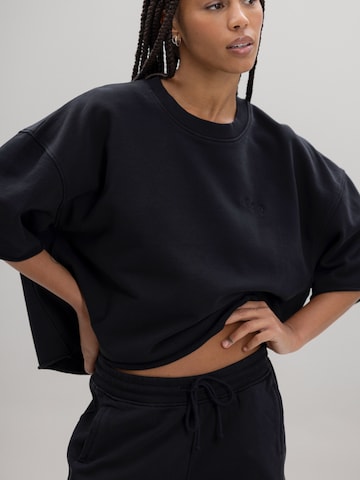 Hey Honey Sweatshirt 'Short Sleeve' in 