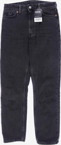 Monki Jeans in 26 in Grey: front