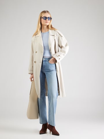 regular Jeans 'LAURA' di MAC in blu